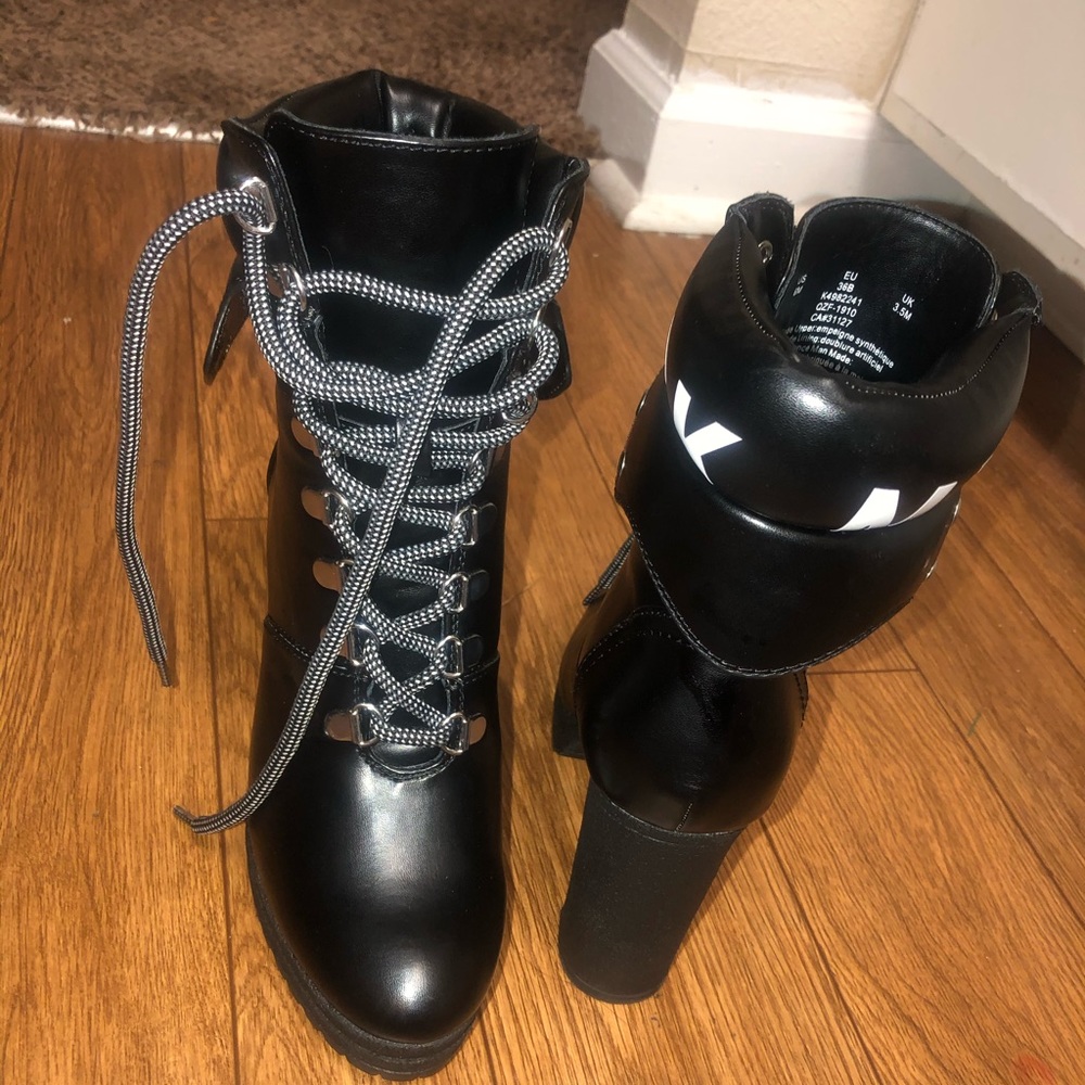DKNY BOOTS ☺️